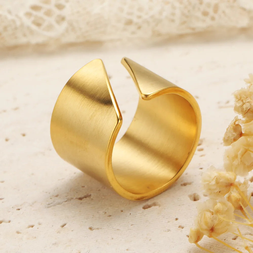 Geometric Ring