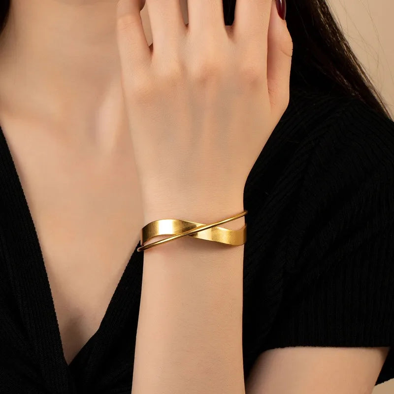 Lines Bracelet