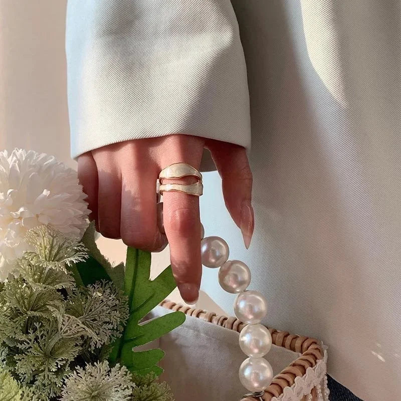Ring Vintage White