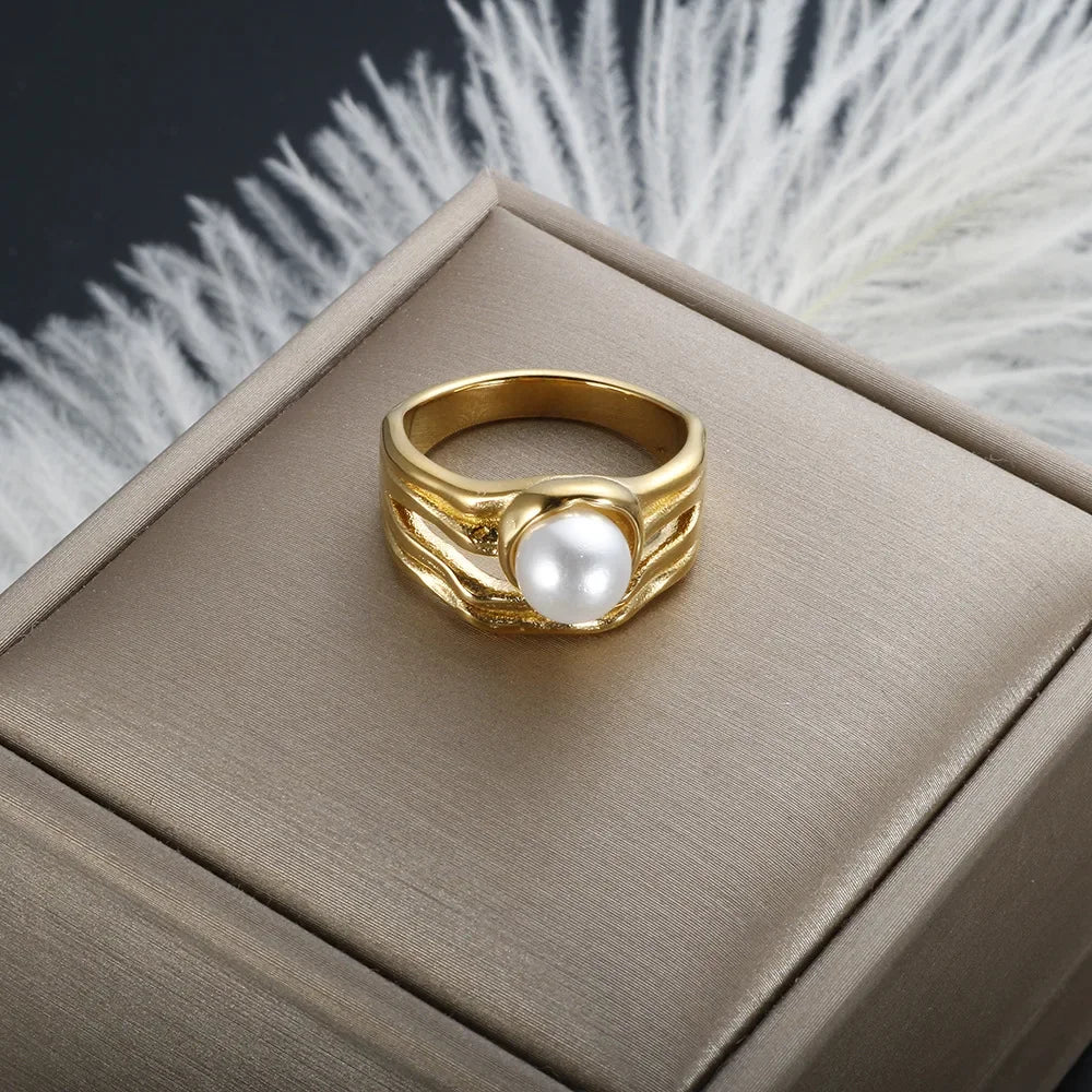 Solitaire Pearl Ring, 18K Gold-Plated
