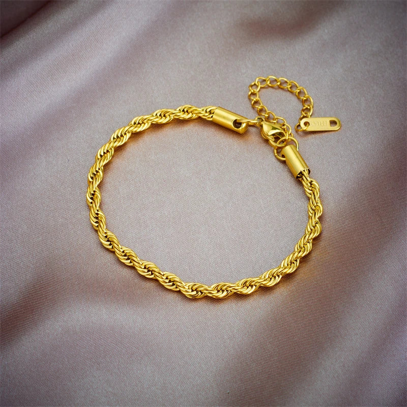 Lady Necklace, 18K Gold-Plated
