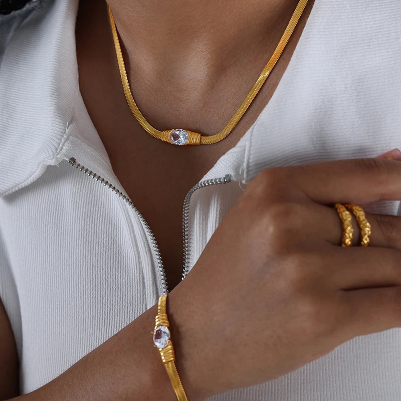 Retro Noir Bracelet, 18K Gold-Plated