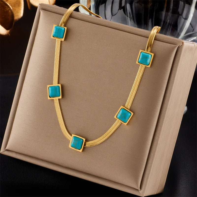 Maia green necklace, 18k gold-plated stainless steel