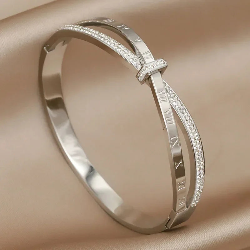 Roman Bracelet 18K Gold Plated