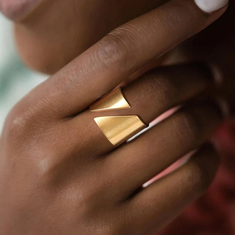 Geometric Ring