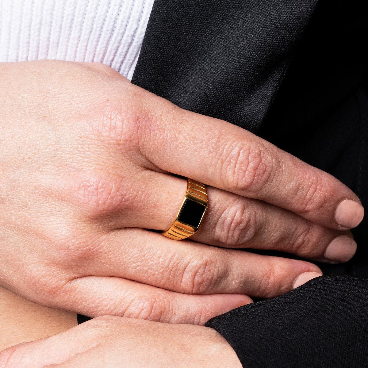Noir Ring, Gold-Plated