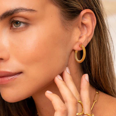 Bella Earring