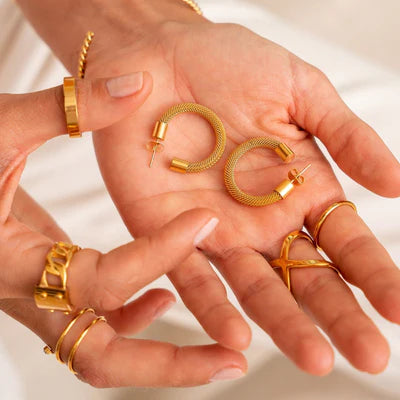 Bella Earring