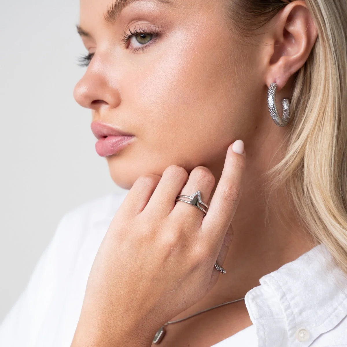 Mia Earrings