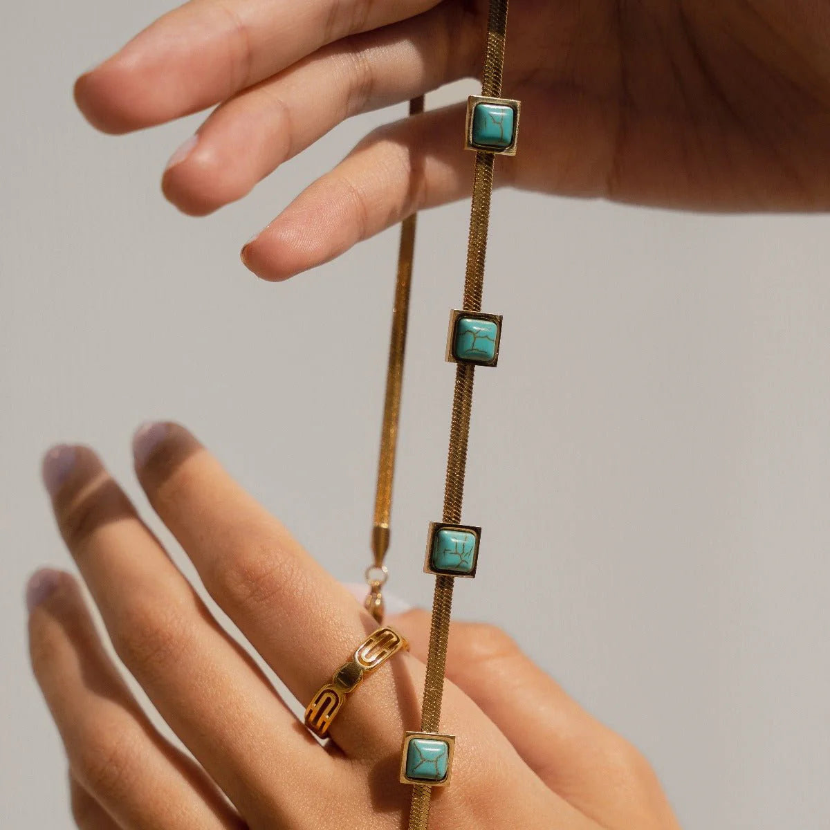 Maia green necklace, 18k gold-plated stainless steel