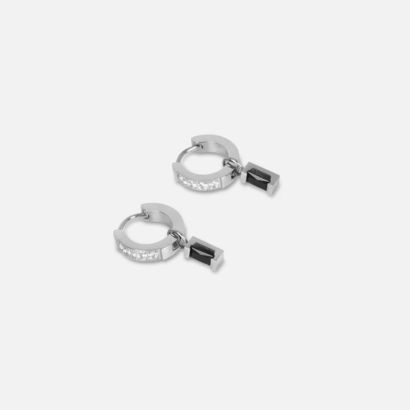 black pedant Earring