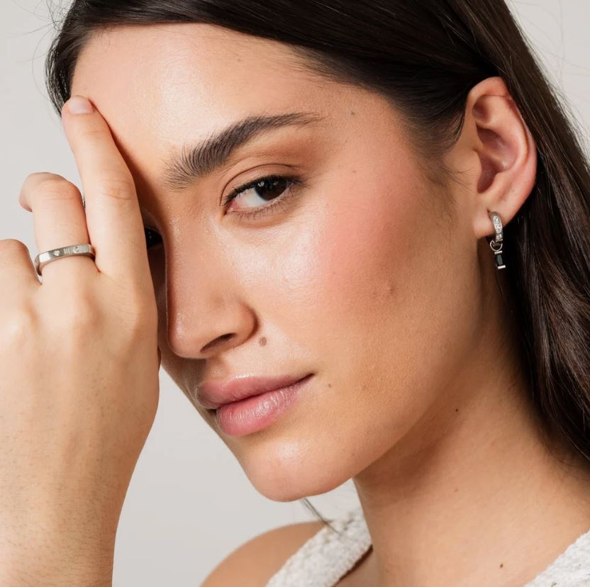 black pedant Earring