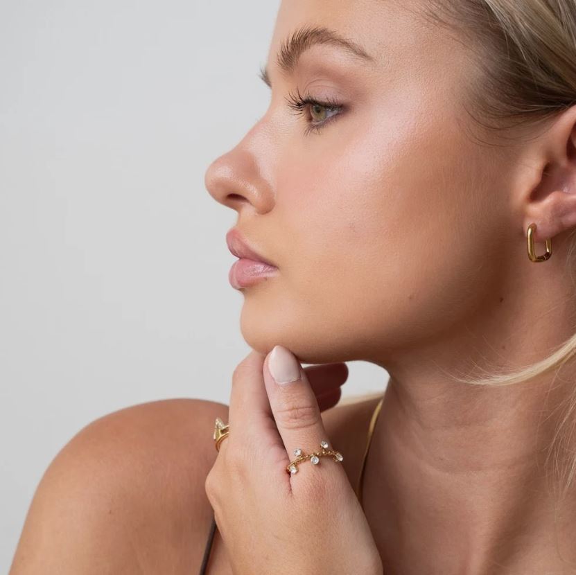 square ring Earring