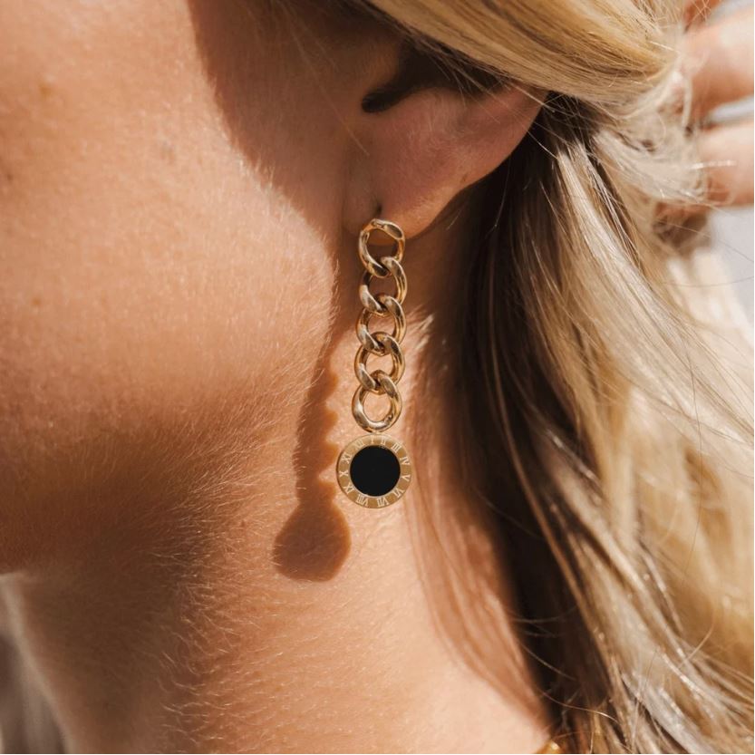 Onix Roman pending Earring